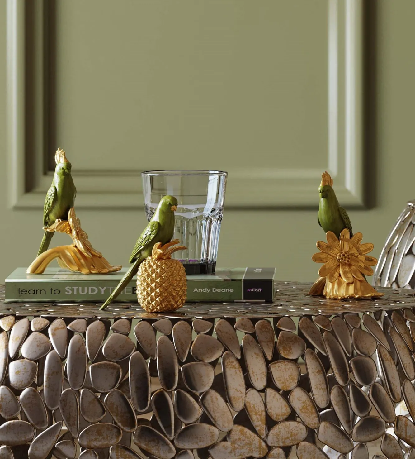 Clearance KARE Design Figurka dekoracyjna Ananas Parrot 11x14 cm zielono-złota - KARE