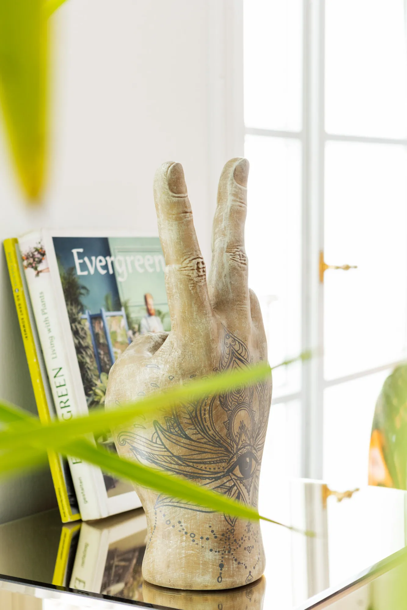 Discount KARE Design Figurka dekoracyjna Victory Tattoo Eye 22x36 cm - KARE