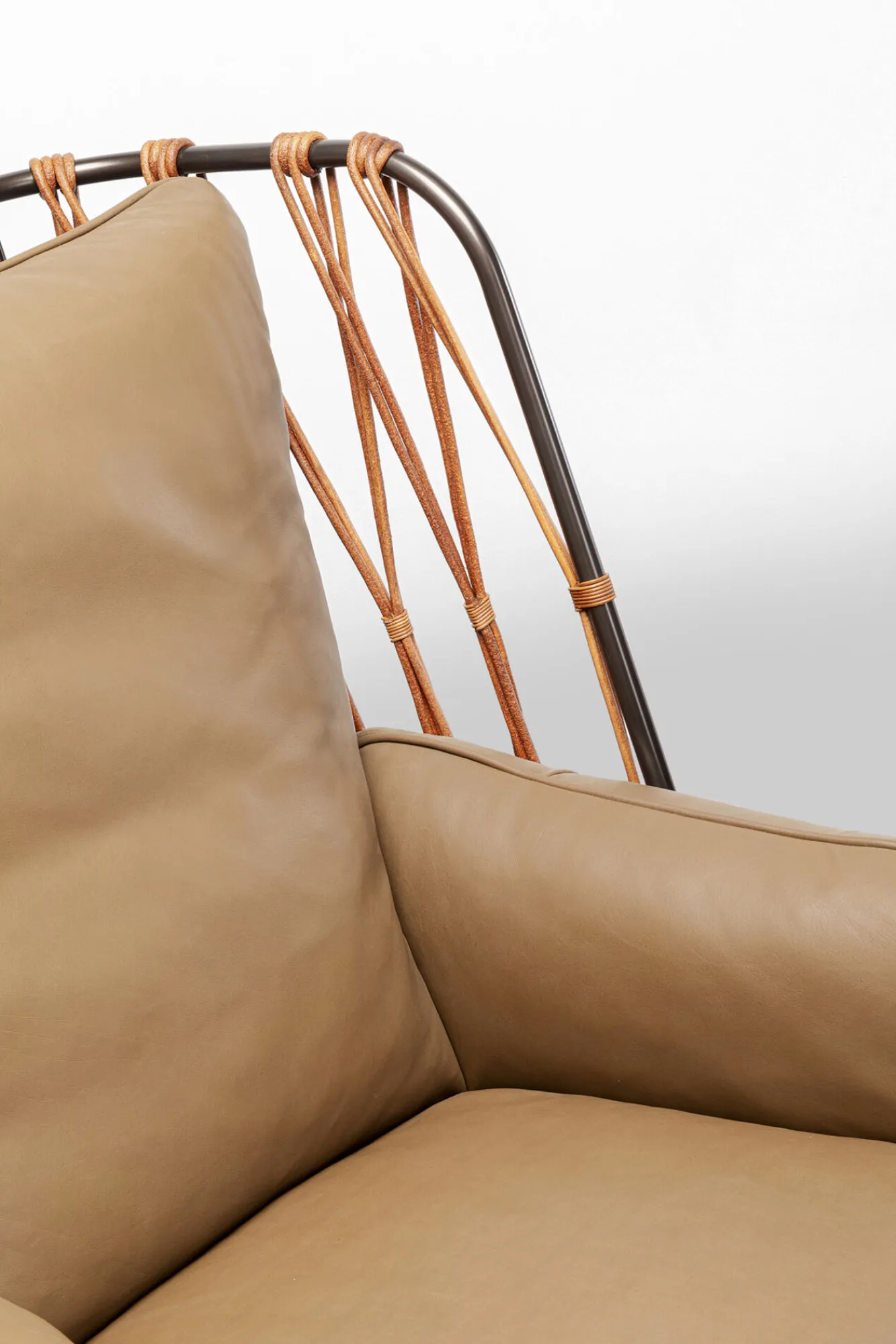 Fashion KARE Design Fotel obrotowy brązowy ekskluzywny skóra semianilinowa 99x90 cm - KARE