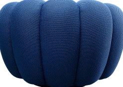 Clearance KARE Design Fotel obrotowy do salonu nowoczesny niebieski 94x66 cm - KARE