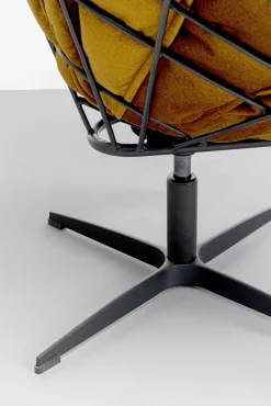 Fashion KARE Design Fotel obrotowy musztardowy z podnóżkiem podstawa czarna stalowa 82x80 cm - KARE