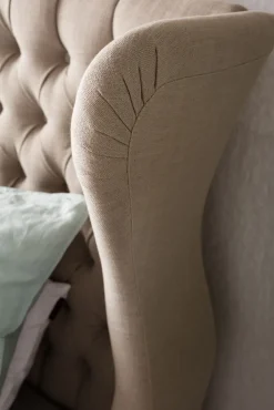 Fashion KARE Design Łóżko City Spirit 180x200 cm beżowe - KARE