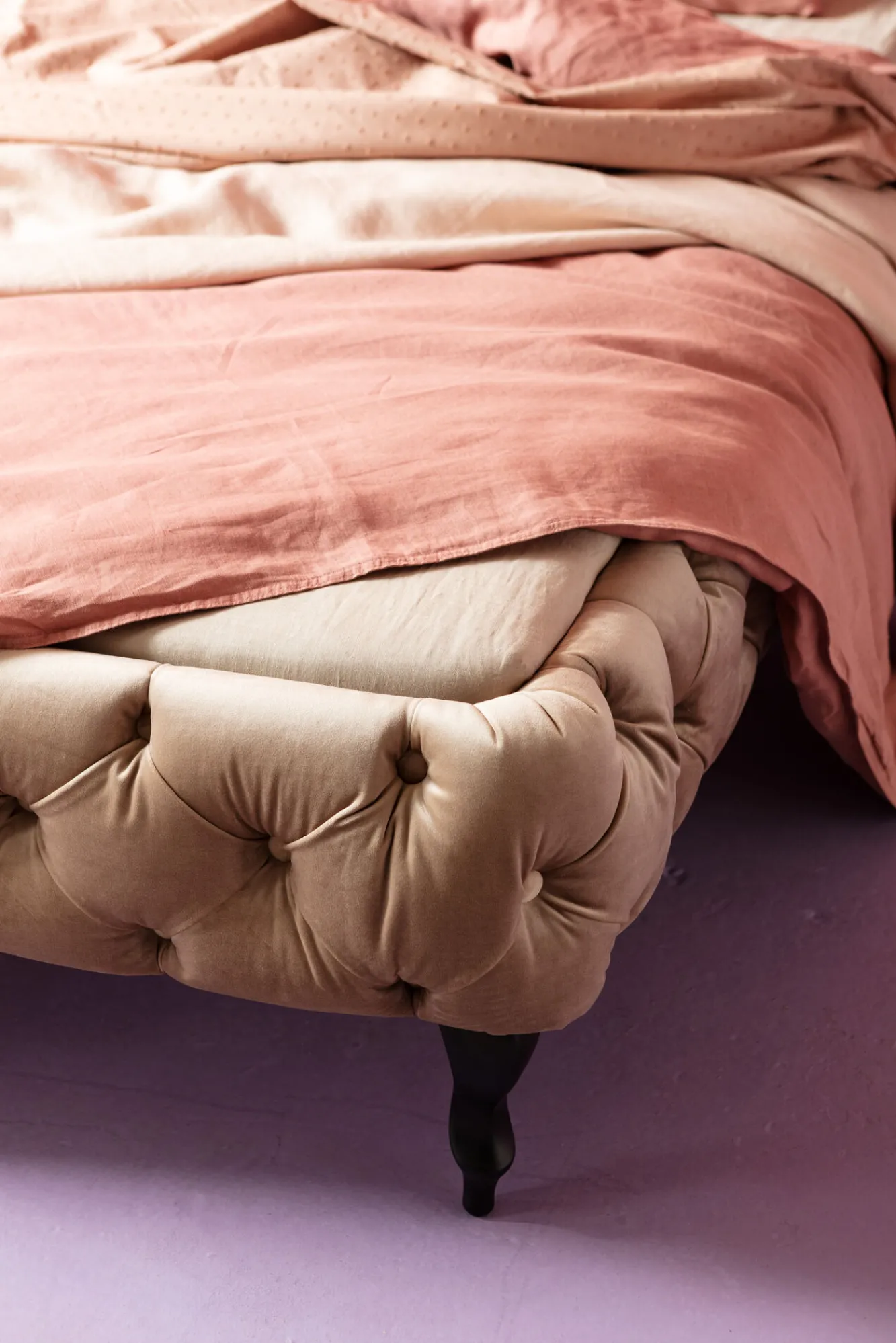 Sale KARE Design Łóżko Desire Velvet 160x200 cm ecru - KARE