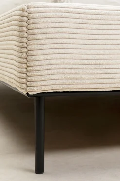 Clearance KARE Design Łóżko podwójne z zagłówkiem kremowe nogi czarne 160x200 cm - KARE