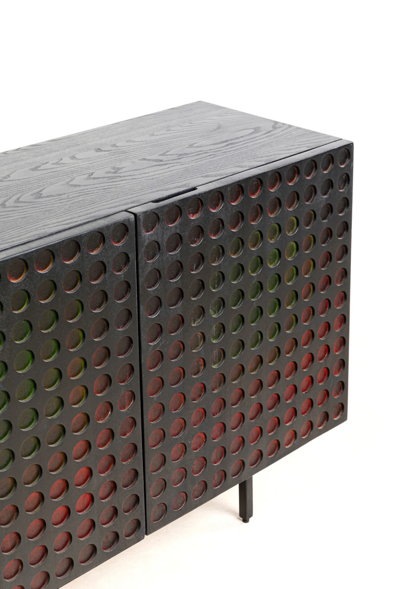 Fashion KARE Design Komoda 3-drzwiowa fornirowana czarna front kolorowy 160x75 cm - KARE