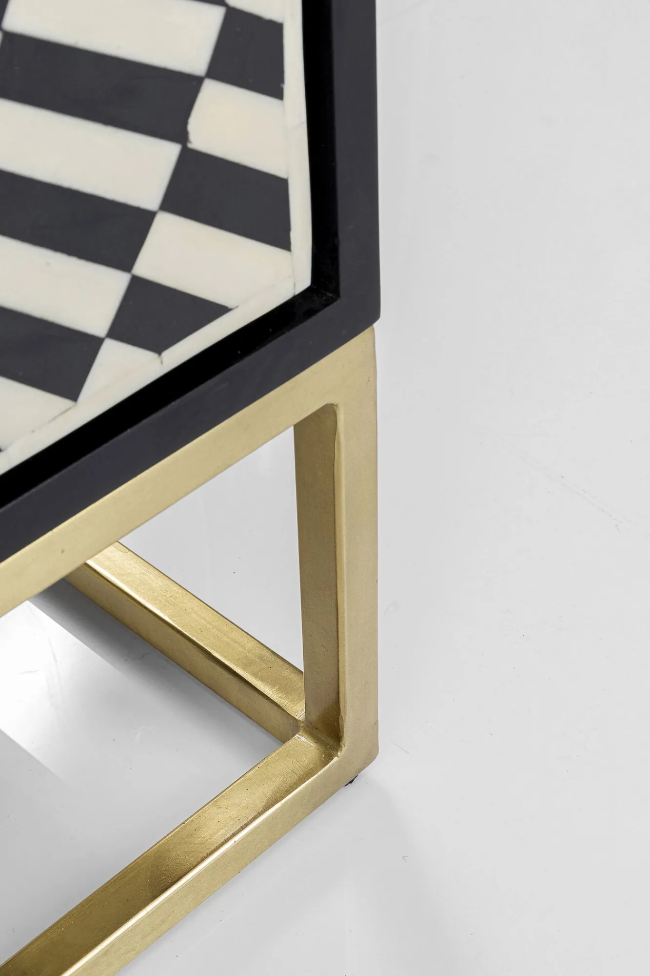 Fashion KARE Design Komoda Electro 160x80 cm czarno-biała - KARE