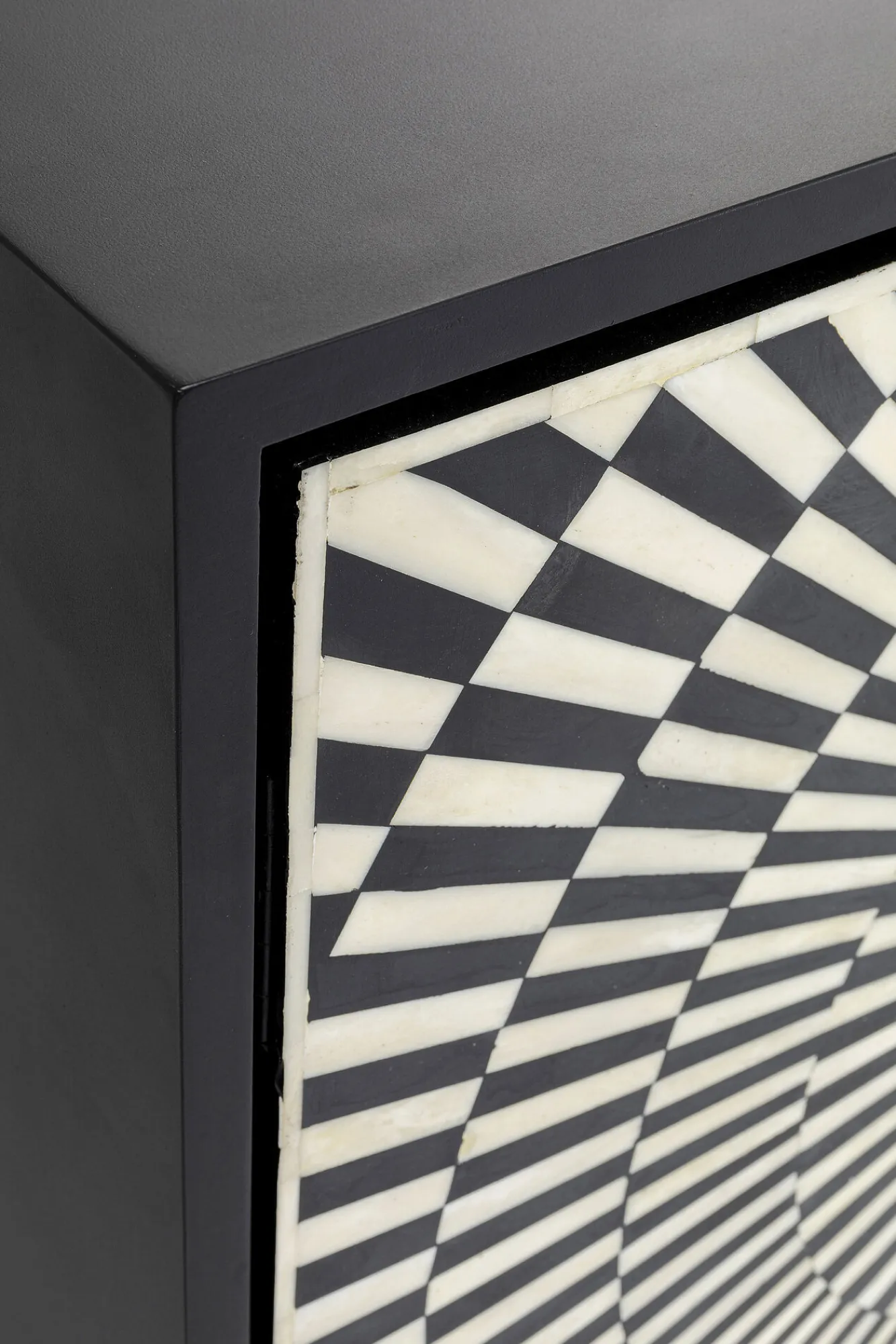 Fashion KARE Design Komoda Electro 160x80 cm czarno-biała - KARE