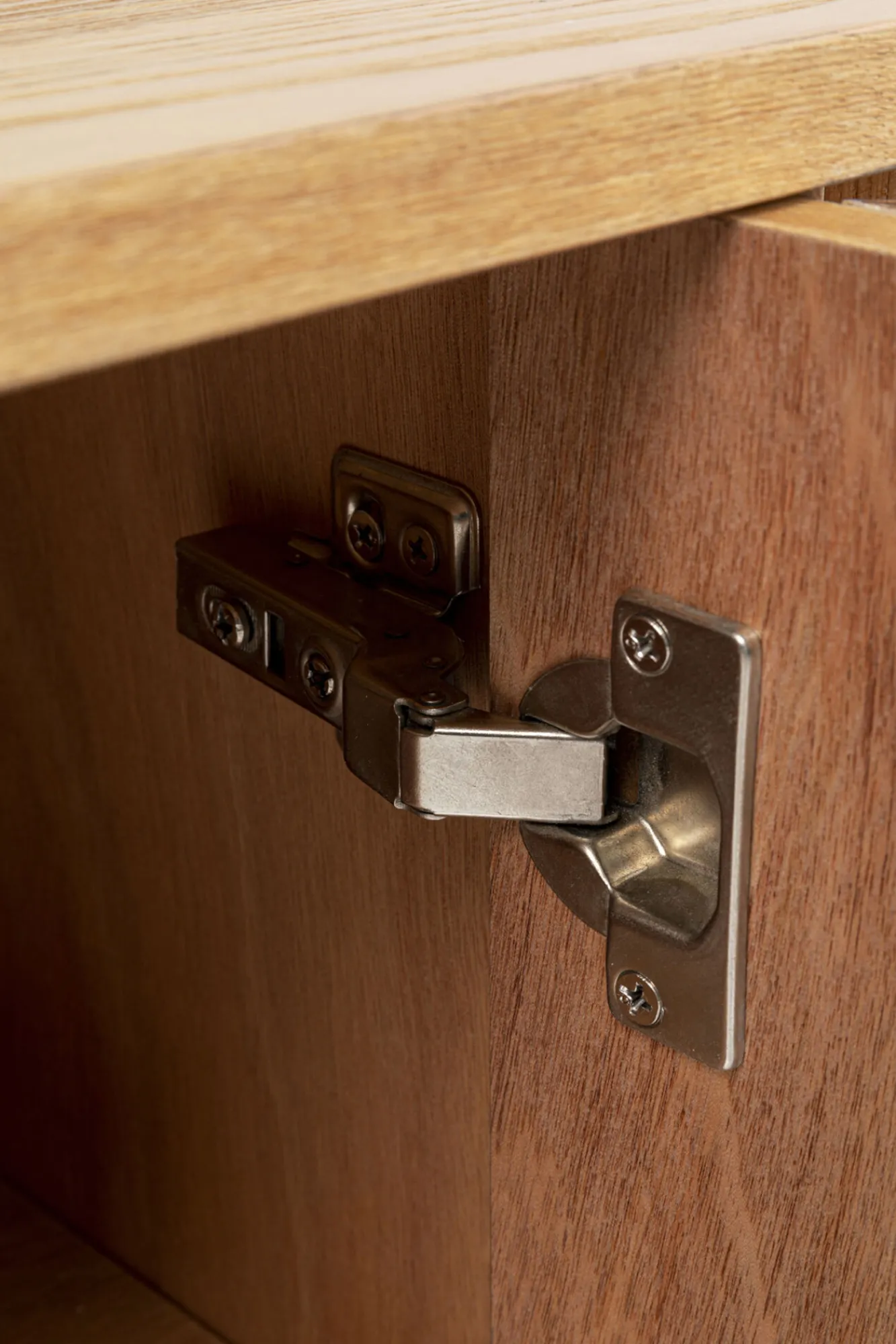 Clearance KARE Design Komoda naturalna z szufladami i drzwiami 186 cm podstawa złota - KARE