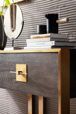 Fashion KARE Design Konsola Osaka 149x45 cm brązowa - KARE