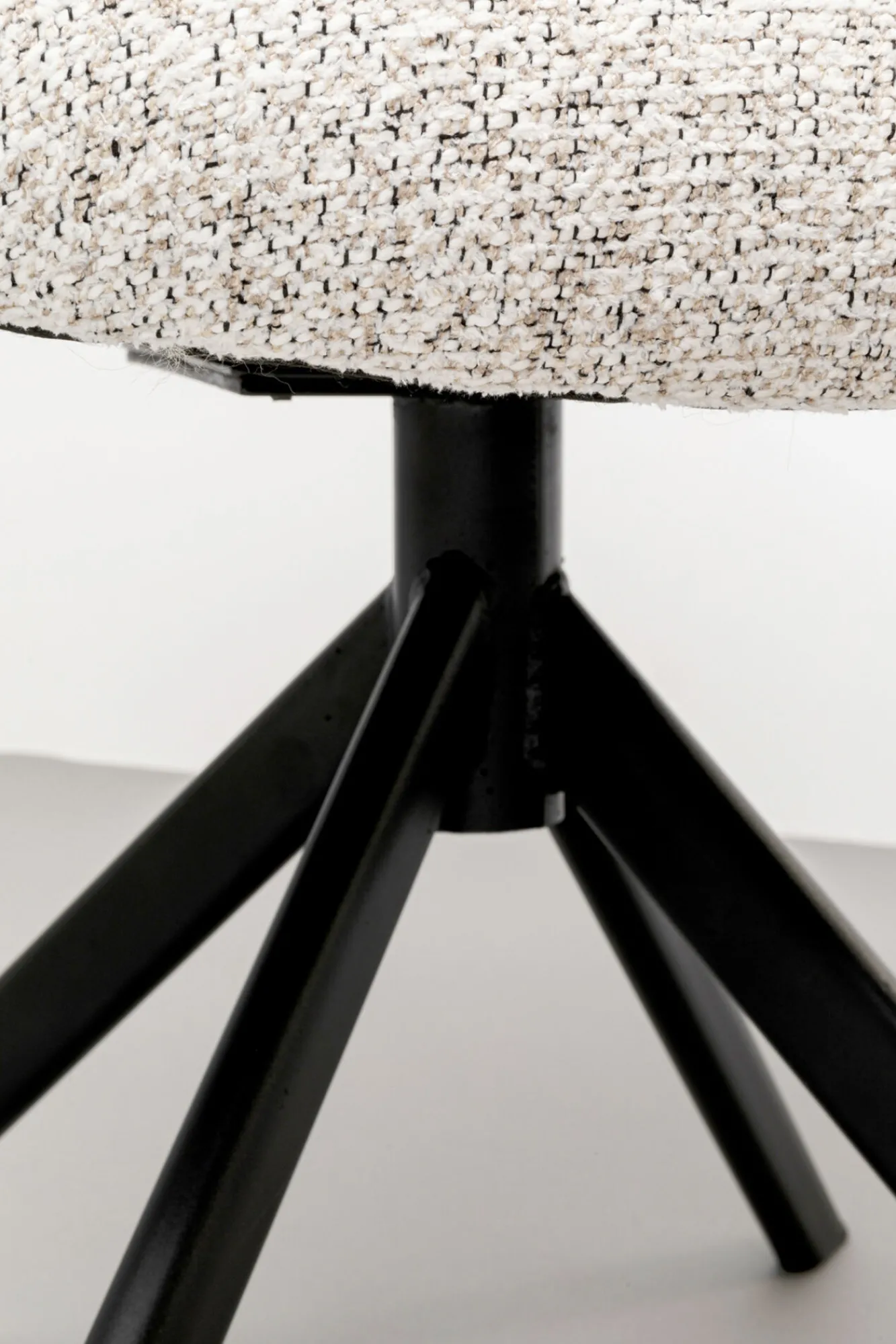 Hot KARE Design Krzesło obrotowe Olivia - KARE