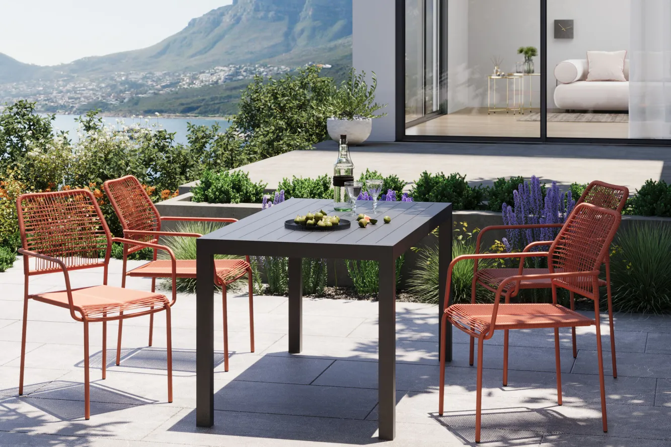 Fashion KARE Design Krzesło ogrodowe z podłokietnikami w kolorze czerwonym ażurowe 54x85 cm - KARE