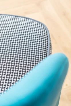 Clearance KARE Design Krzesło Samantha 56x83 cm niebieskozielone siedzisko pepitka - KARE