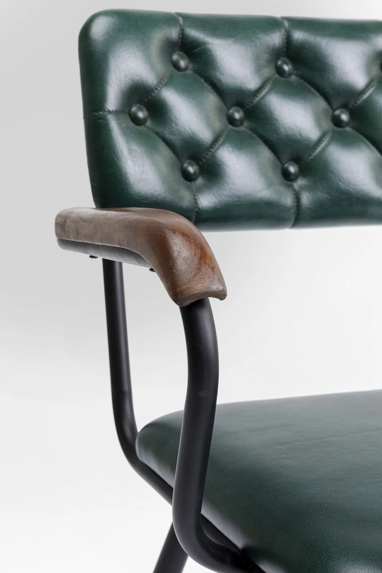 Fashion KARE Design Krzesło skórzane zielone z podłokietnikami 53x79 cm nogi czarne - KARE