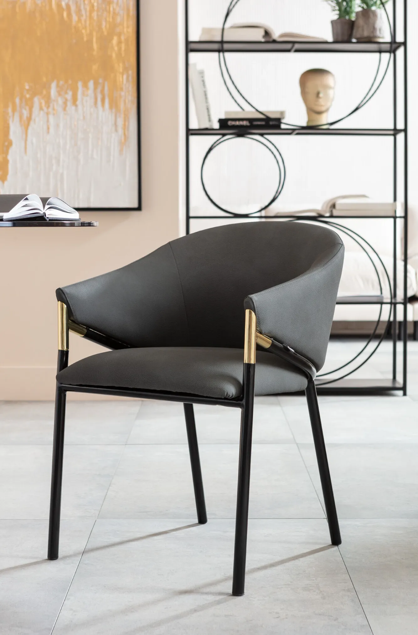 Best KARE Design Krzesło z podłokietnikami Boulevard 57x79 cm szare - KARE