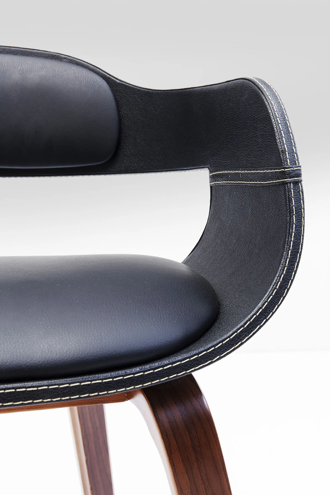 Online KARE Design Krzesło z podłokietnikami Costa 52x71 cm czarne ekoskóra - KARE