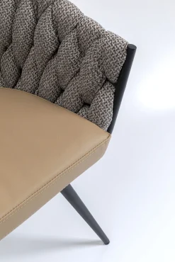 Outlet KARE Design Krzesło z podłokietnikami Knot 68x79 cm brązowe - KARE