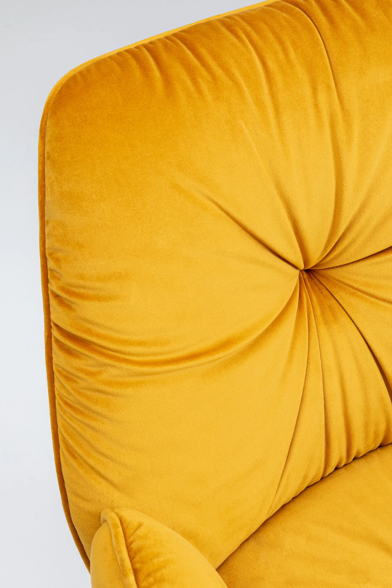 Discount KARE Design Krzesło z podłokietnikami Mila 60x89 cm żółte - KARE