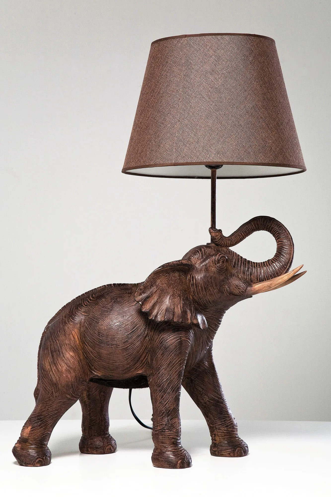 Online KARE Design Lampa stołowa Elephant Safari 52x74 cm brązowa - KARE