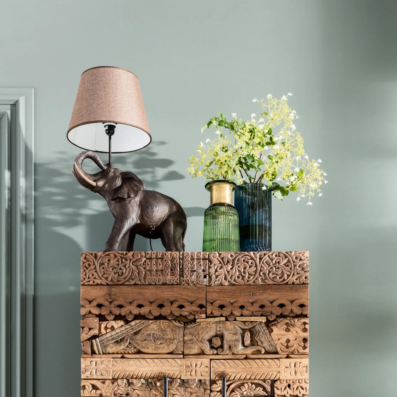 Online KARE Design Lampa stołowa Elephant Safari 52x74 cm brązowa - KARE