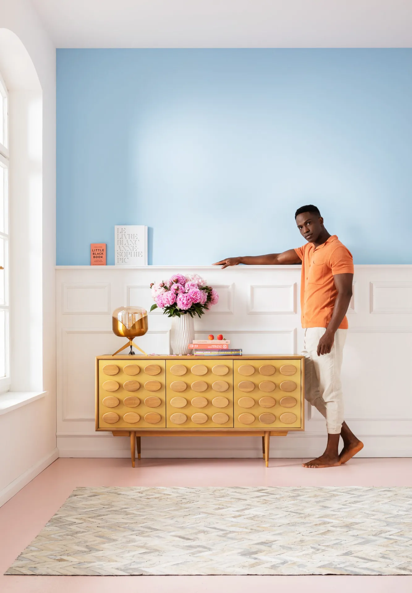 Outlet KARE Design Lampa stołowa Golden Goblet Ball 27x35 cm - KARE