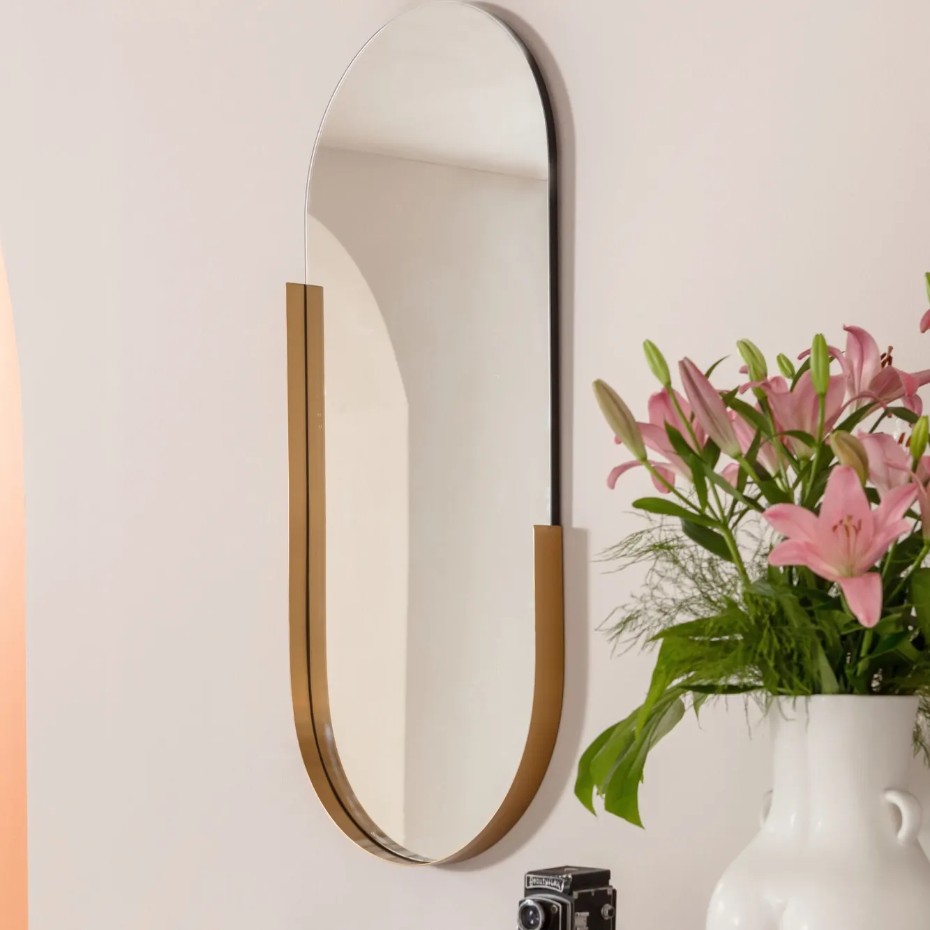 Online KARE Design Lustro wiszące Hipster Oval 114x50 cm złote - KARE