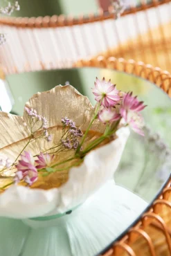 Discount KARE Design Misa dekoracyjna Flower Bloom Ø20 cm kremowo-złota - KARE