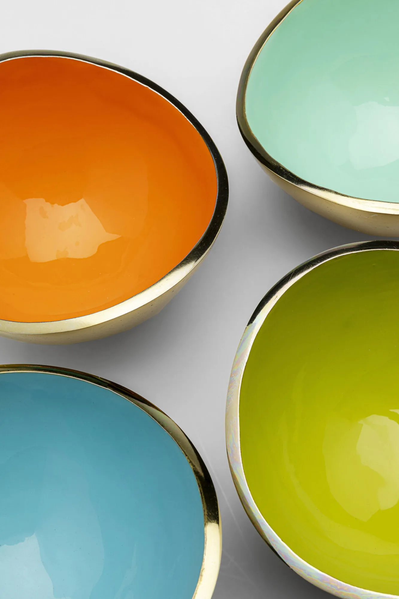 Discount KARE Design Miseczki do przekąsek kolorowe gładkie z aluminium ręczne wykonanie 4-set 250 ml - KARE