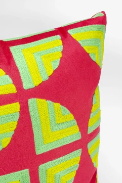 Online KARE Design Poduszka dekoracyjna czerwona z zielono-żółtymi wzorami 45x45 cm - KARE