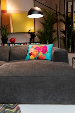 Clearance KARE Design Poduszka dekoracyjna niebieska z kolorowymi kwiatami 60x40 cm - KARE