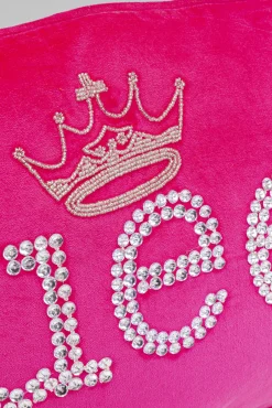 Outlet KARE Design Poduszka dekoracyjna różowa aksamitna z napisem Queen 60x35 cm - KARE