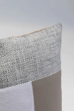 Discount KARE Design Poduszka dekoracyjna szaro-beżowa do salonu 45x45 cm - KARE