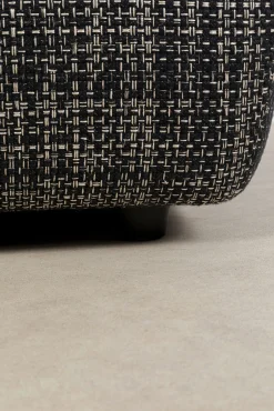 Outlet KARE Design Pufa do salonu nowoczesna czarno-biała kwadratowa 100x100 cm - KARE