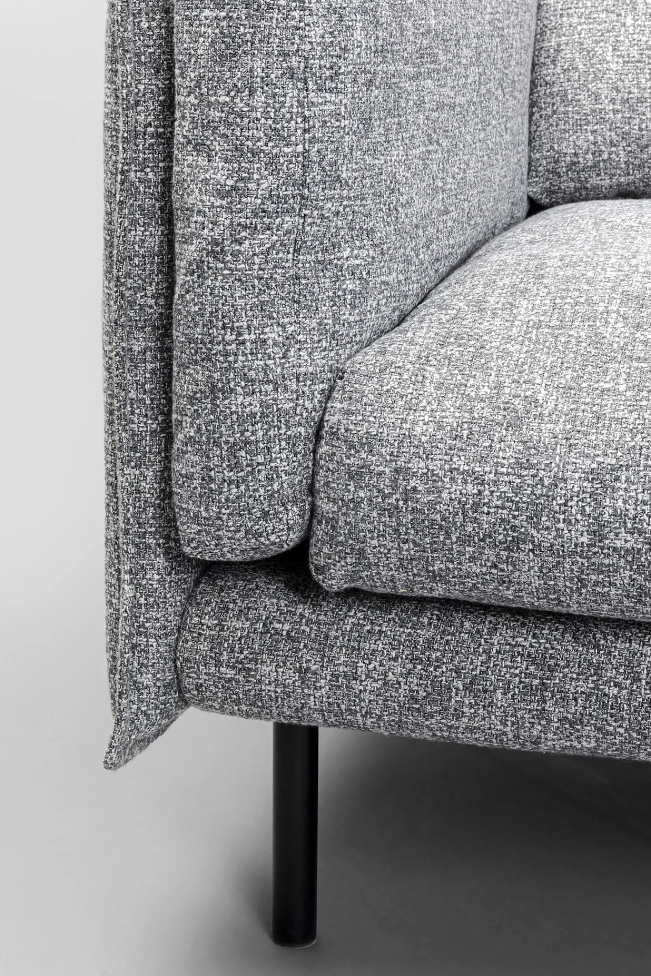 Fashion KARE Design Sofa 3-osobowa w kolorze szarym nogi stalowe czarne 230 cm - KARE