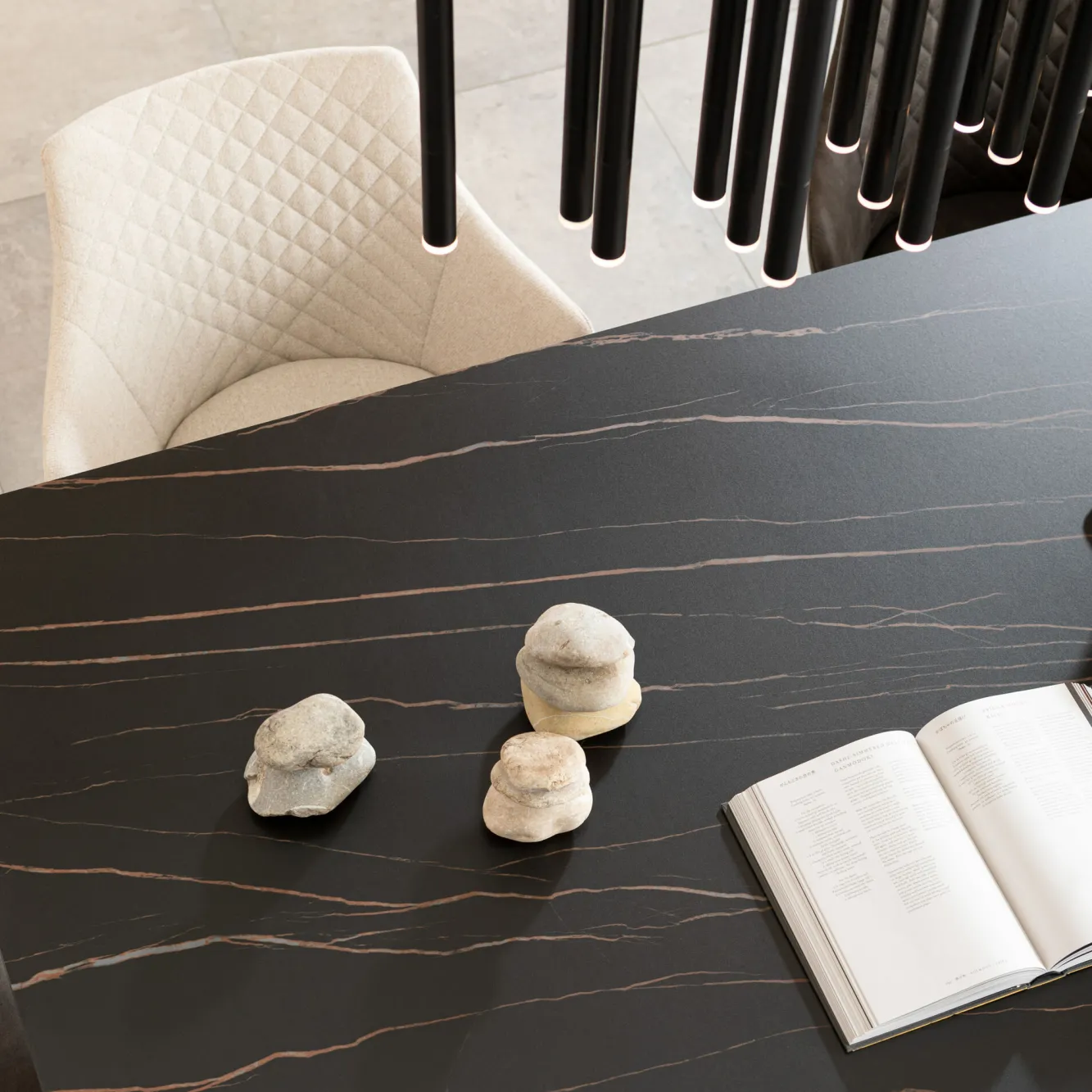 Best KARE Design Stół Gloria 200x100 cm czarny - blat ceramika - KARE