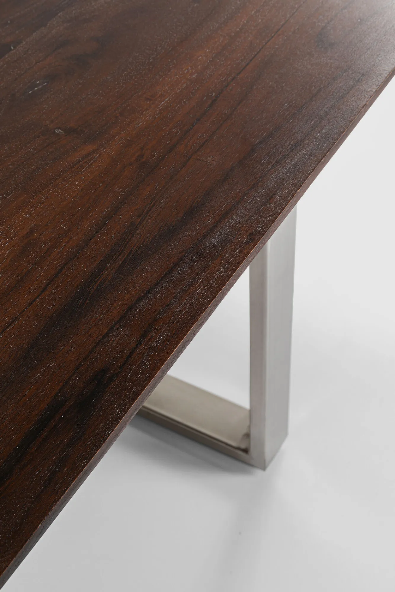 New KARE Design Stół z brązowym drewnianym blatem i srebrnymi stalowymi nogami 160x80 cm - KARE