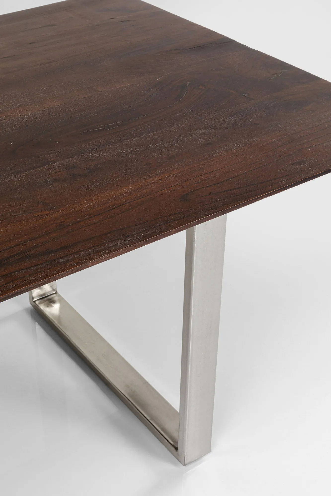 New KARE Design Stół z brązowym drewnianym blatem i srebrnymi stalowymi nogami 160x80 cm - KARE