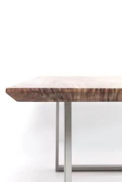 Hot KARE Design Stół z drewnianym naturalnym blatem i czarnymi metalowymi nogami 180x90 cm - KARE