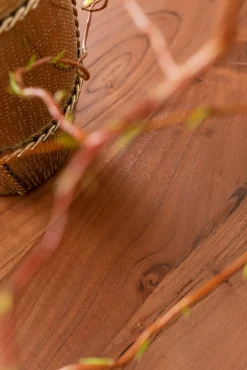 Discount KARE Design Stół z naturalnym drewnianym blatem z drewna akacji i czarnymi metalowymi nogami 200x100 cm - KARE