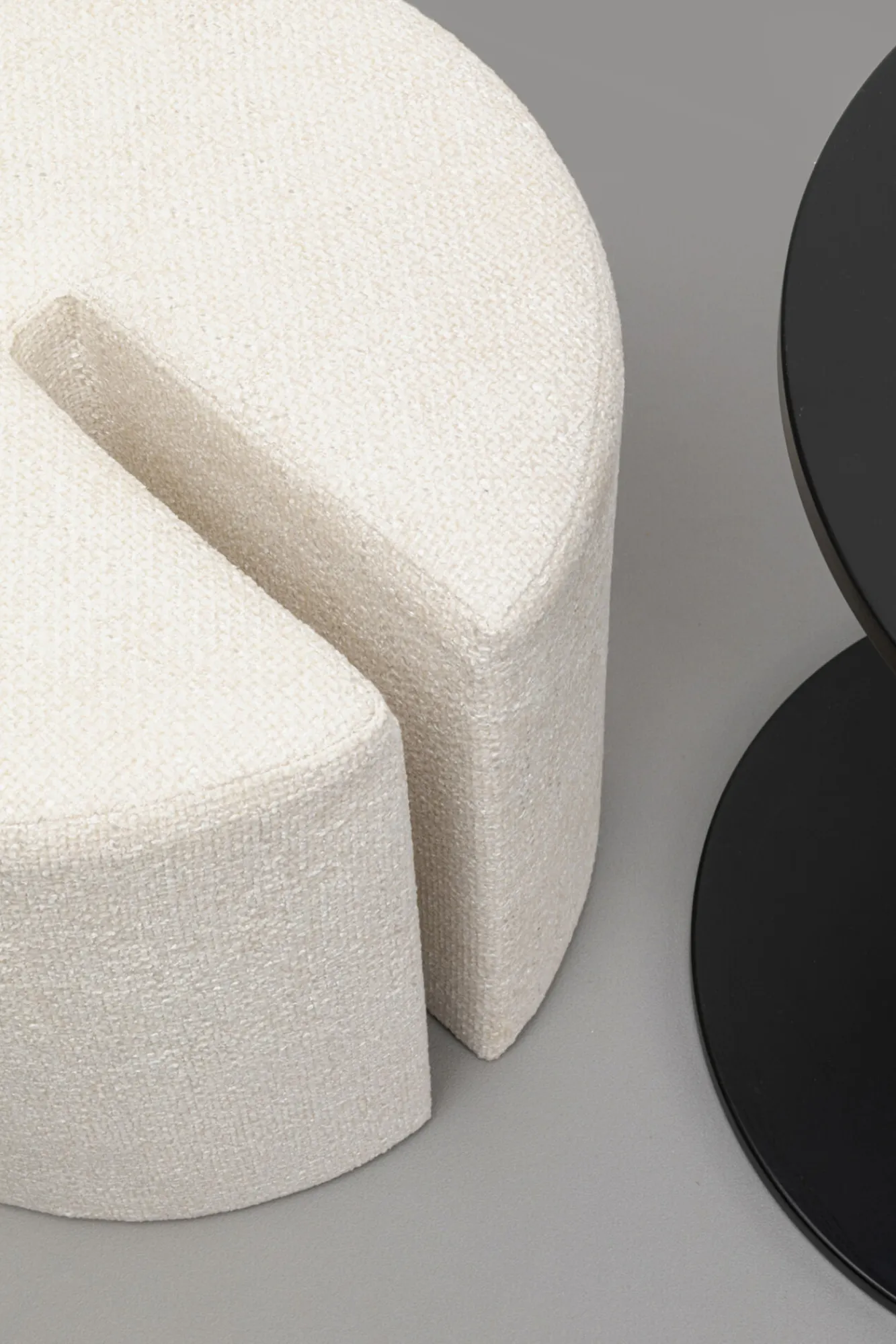 Fashion KARE Design Stolik pomocniczy z pufą Better Together - KARE