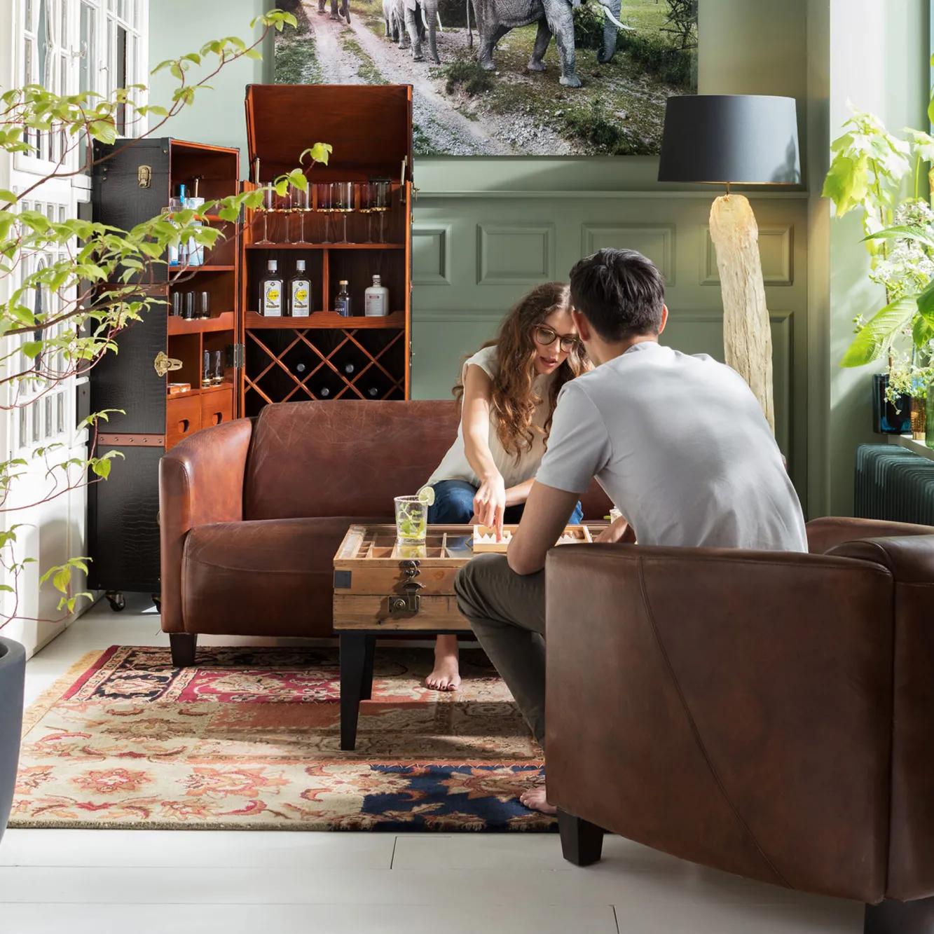 Outlet KARE Design Szafa Barowa Colonial 60x153 cm ciemnobrązowa - KARE