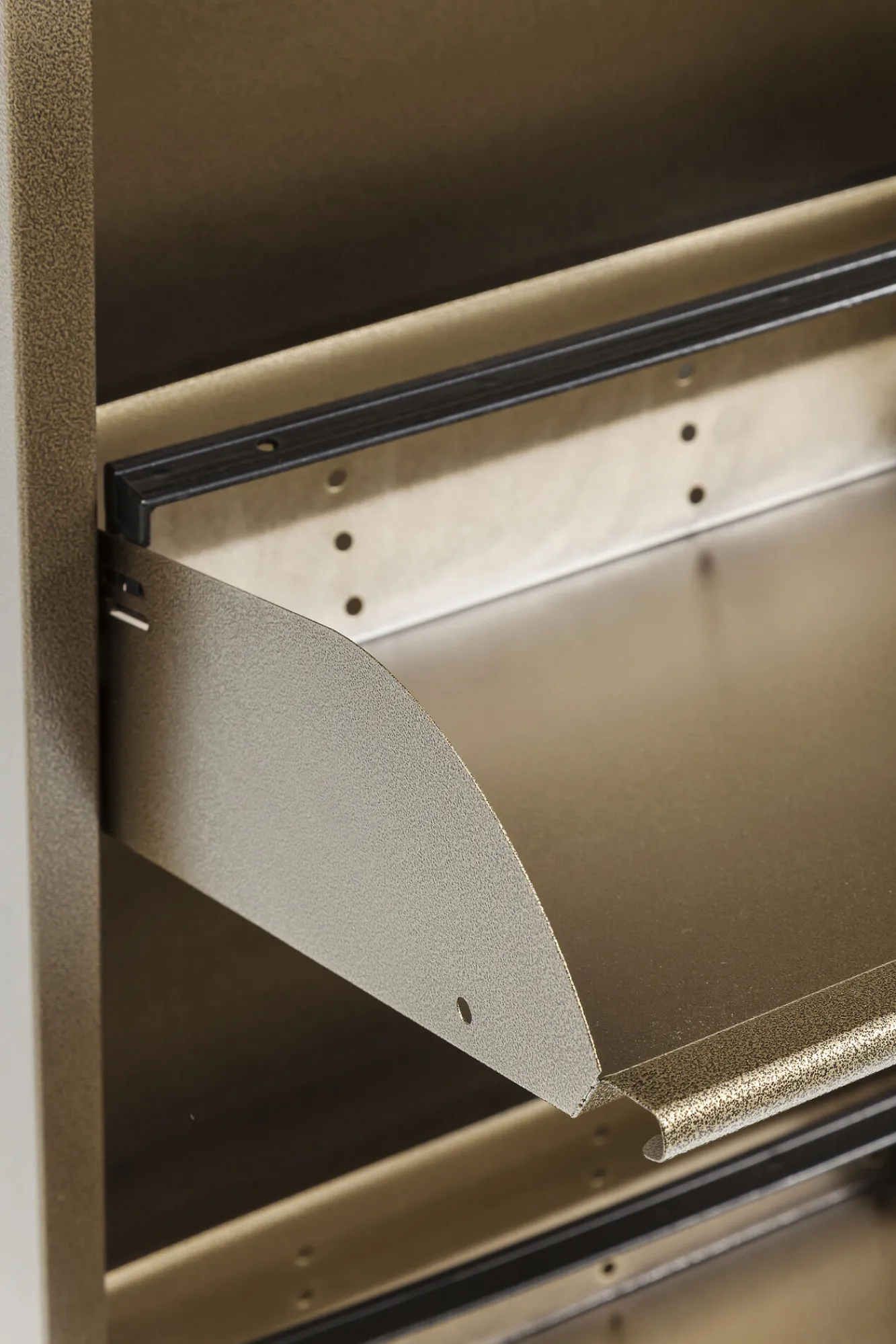 Sale KARE Design Szafka na buty Caruso 50x103 cm brązowa - KARE