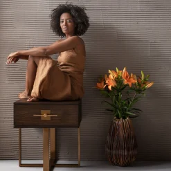 Fashion KARE Design Szafka nocna Osaka 55x60 cm brązowa - KARE