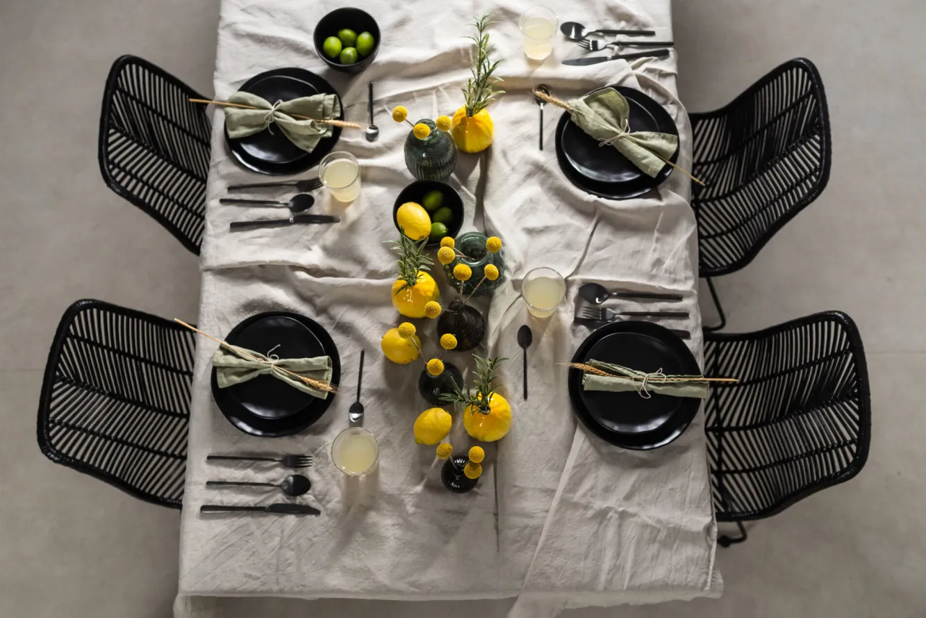 Fashion KARE Design Talerz Organic 26 cm czarny - KARE