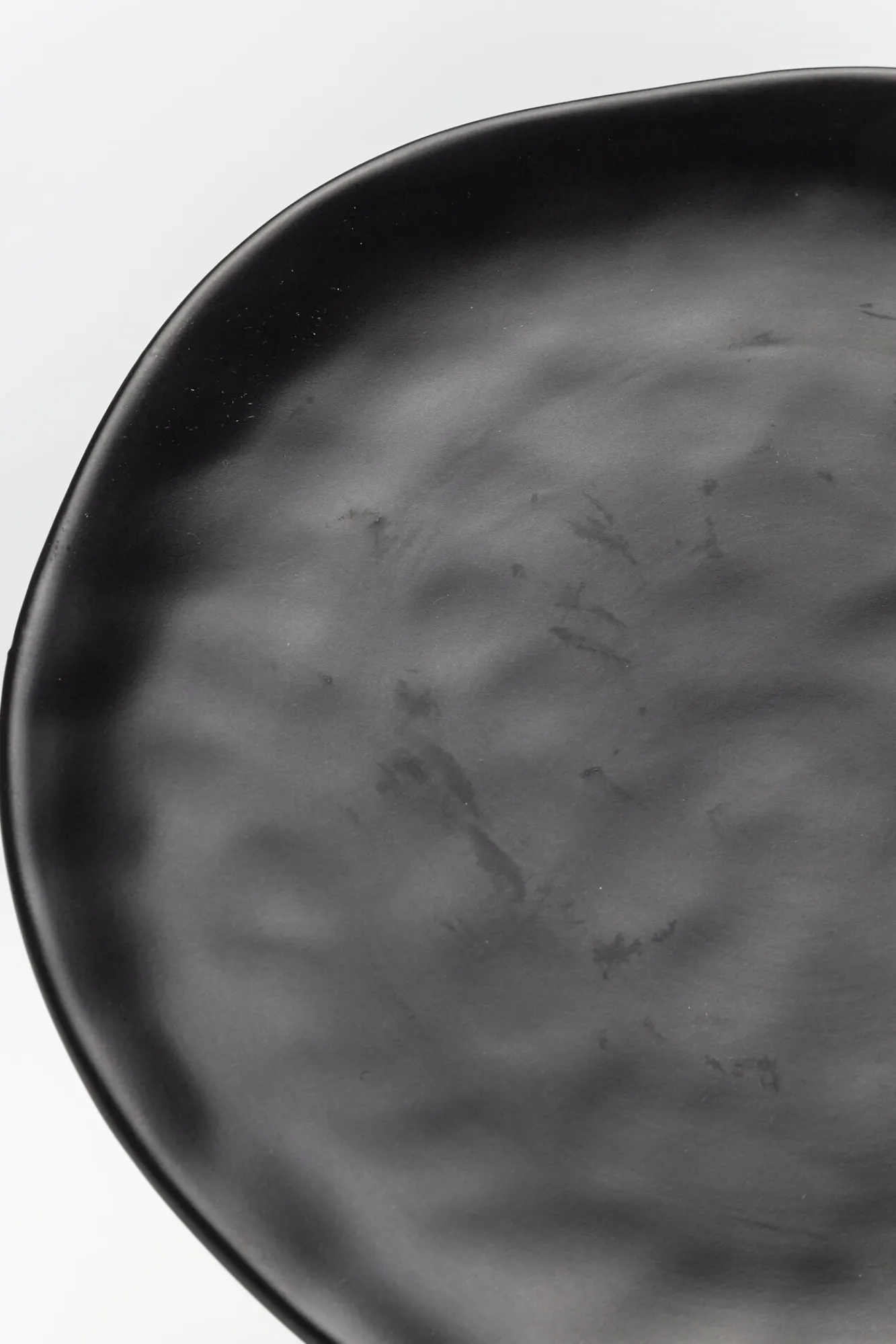 Fashion KARE Design Talerz Organic 26 cm czarny - KARE