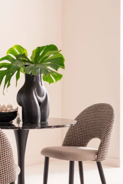 Fashion KARE Design Wazon czarny z motywem ludzkiego ciała 27x40 cm - KARE