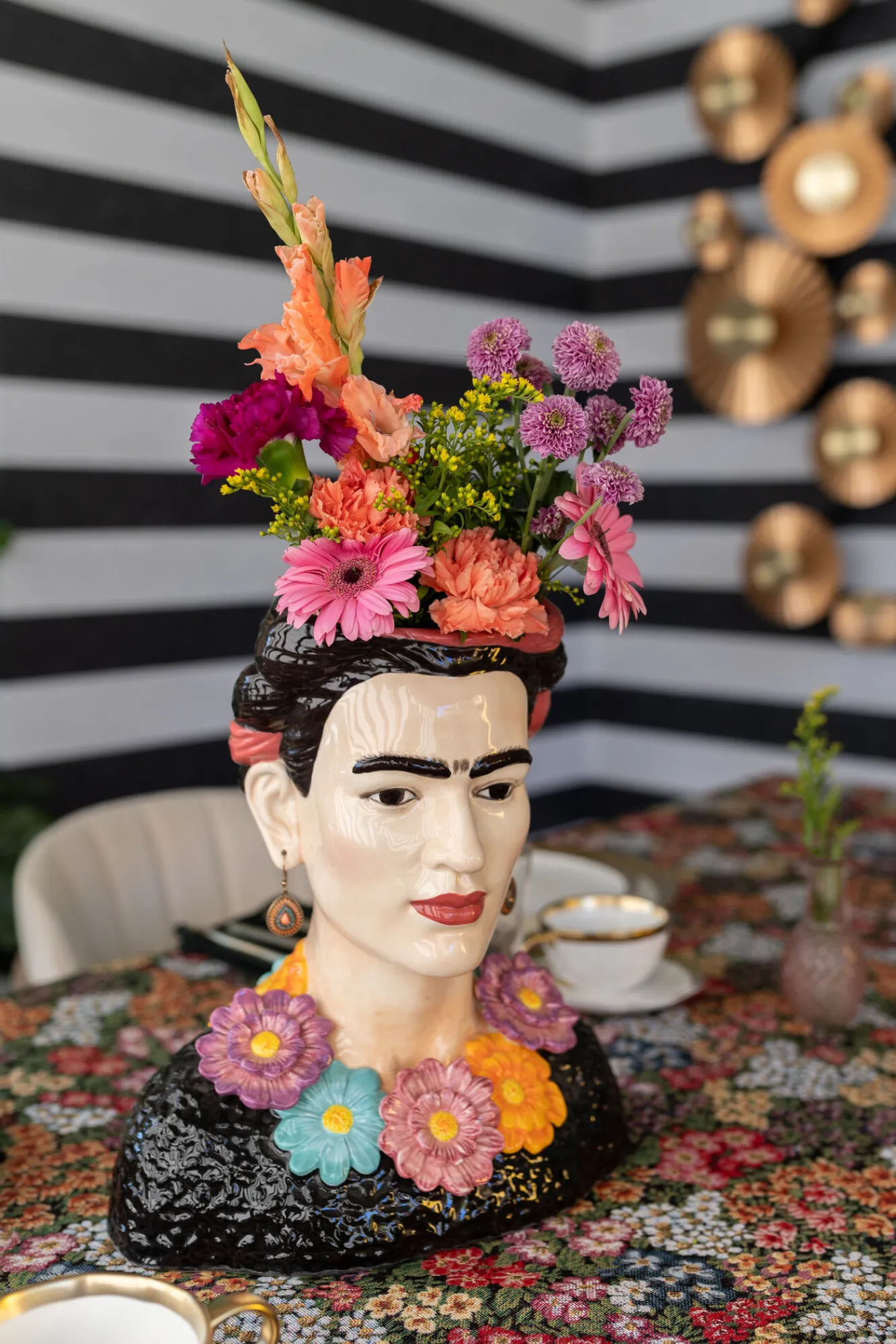 Discount KARE Design Wazon Muse Flowers 29x34 cm kolorowy - KARE