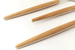 Online KARE Design Zestaw 16 sztućców stal nierdzewna i ABS - KARE